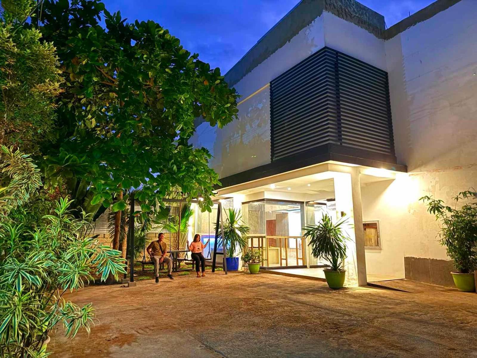 Goofy Ants Hostel Puerto Princesa Exteriör bild